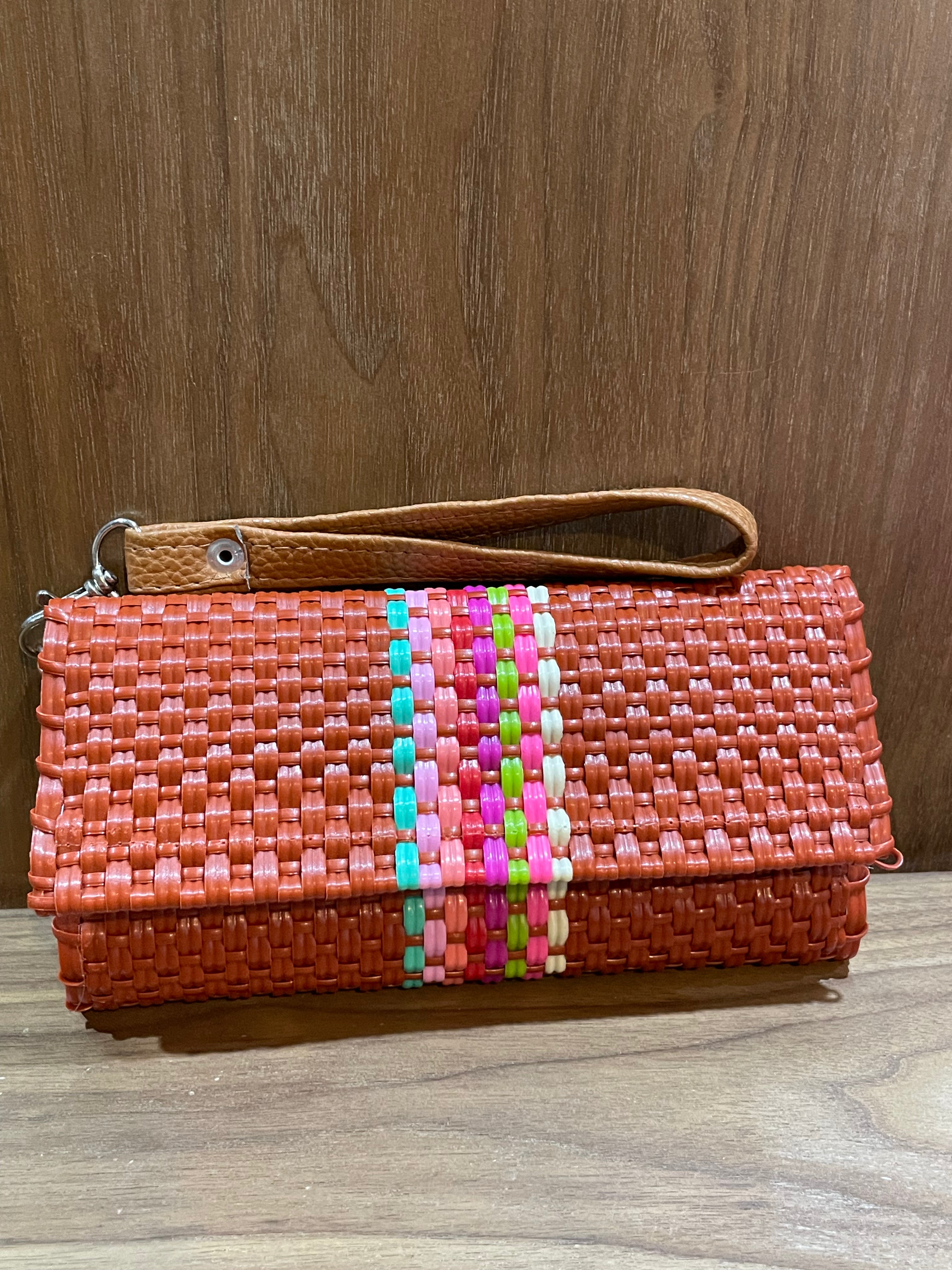 Cartera artesanal