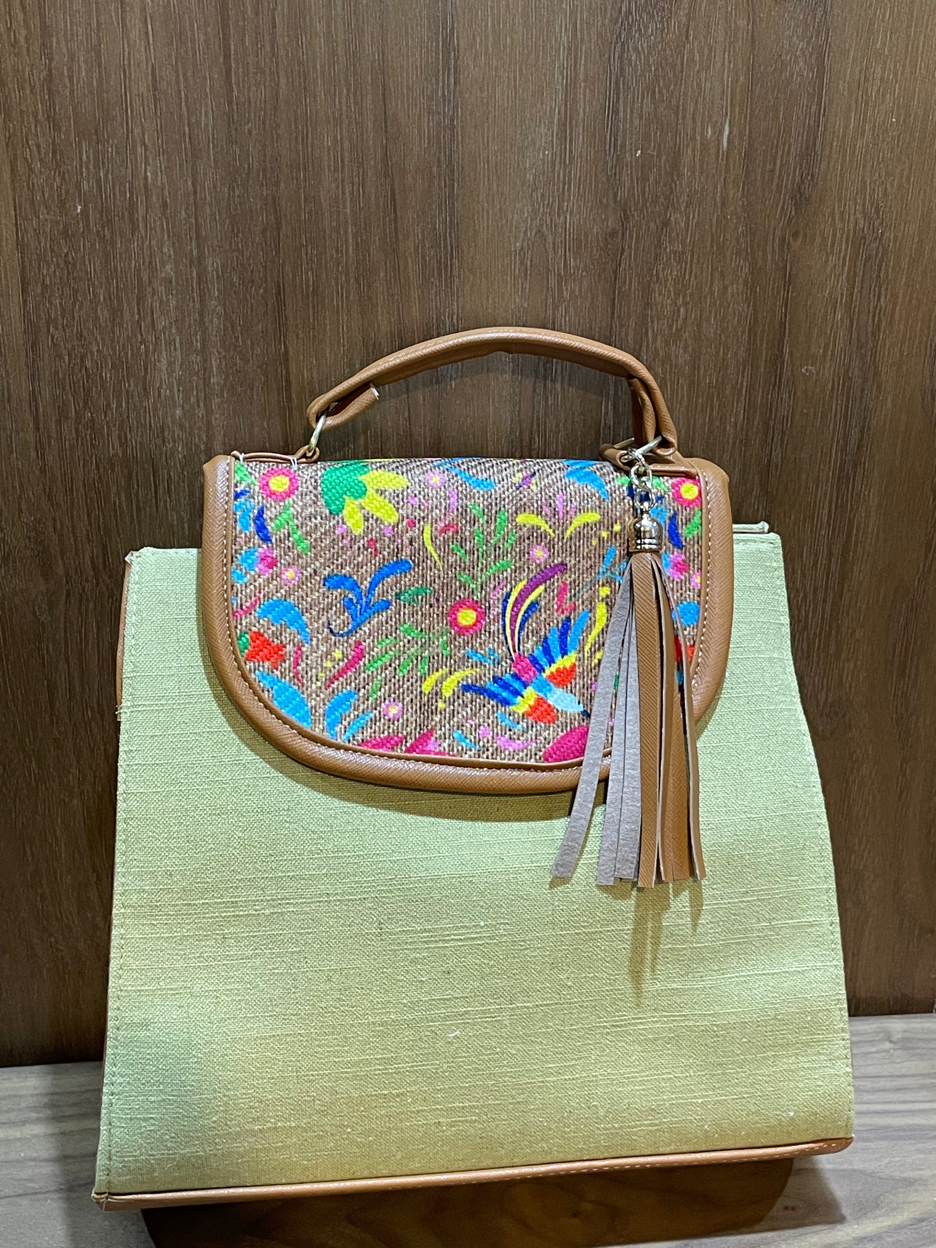 Bolsa artesanal de yute